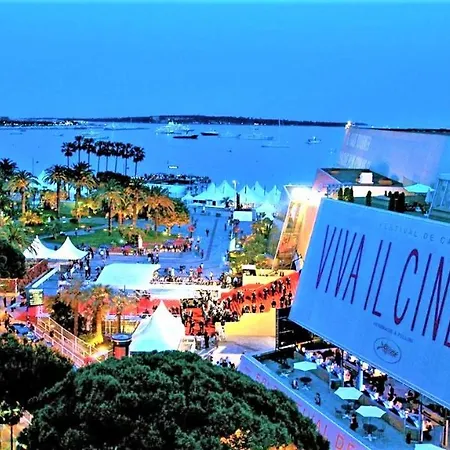 Design Vue Mer&hyper Centre Juan-les-pins Antibes